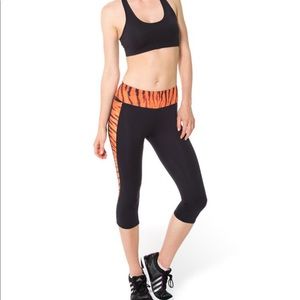 Blackmilk TIGER STRIPES COMBAT SPIKES size M